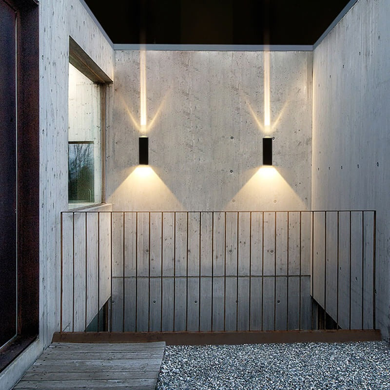 Alcobaça sconce voltage and wattage options (110V-240V)