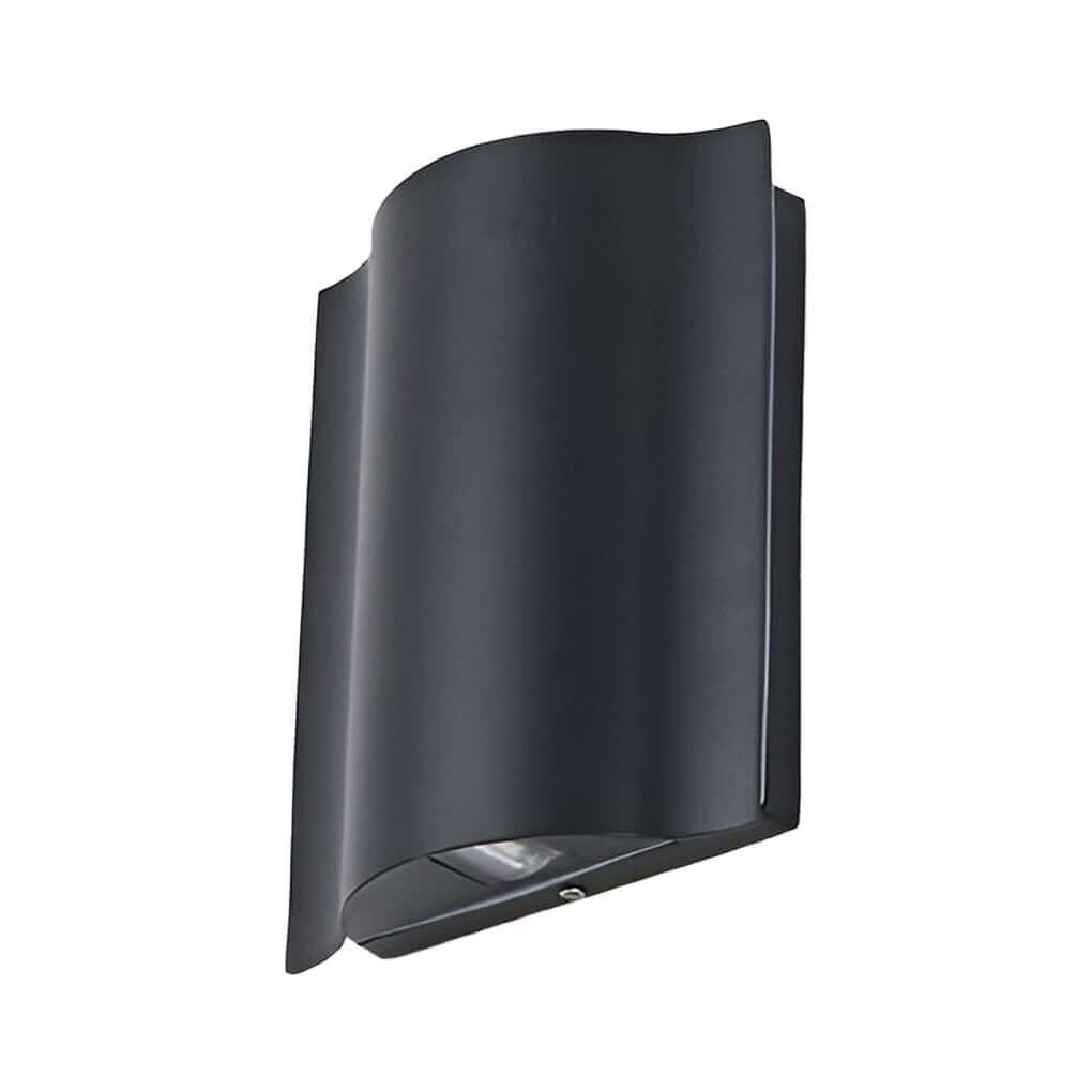 Almeida outdoor wall sconce in black, evening illumination