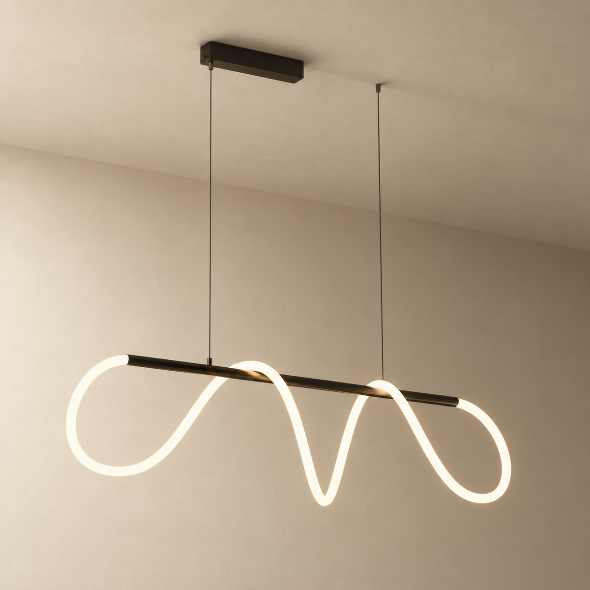 Fátima linear hose pendant light in matte black, on a plain ceiling.