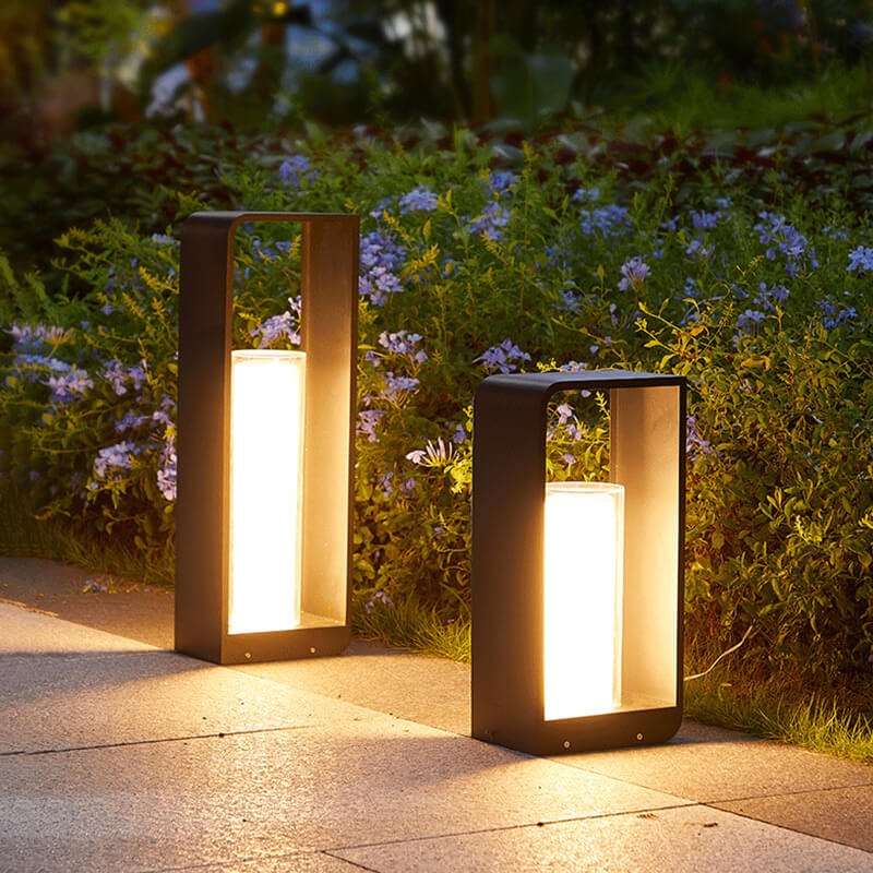 Landscape light mounted on garden fence post