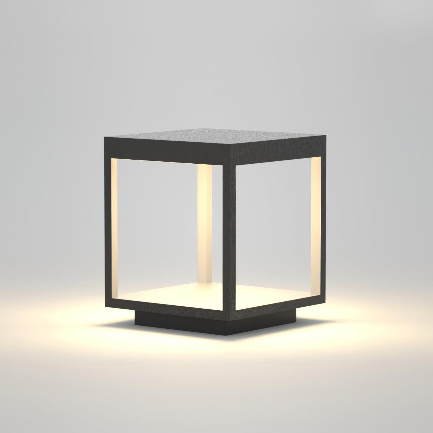 Corner placement of Alcabrichel post light in formal garden